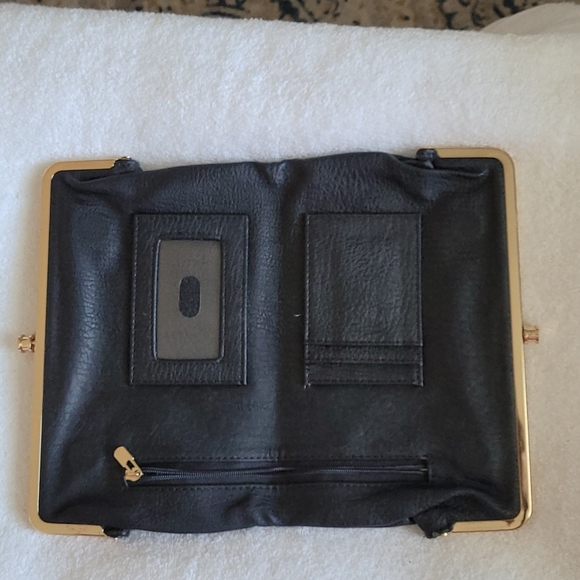 Wallet/Clutch - Picture 2 of 5
